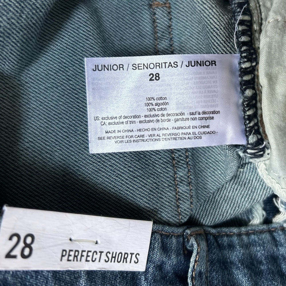 NWT William Rast Distressed Denim Shorts - Picture 9 of 10